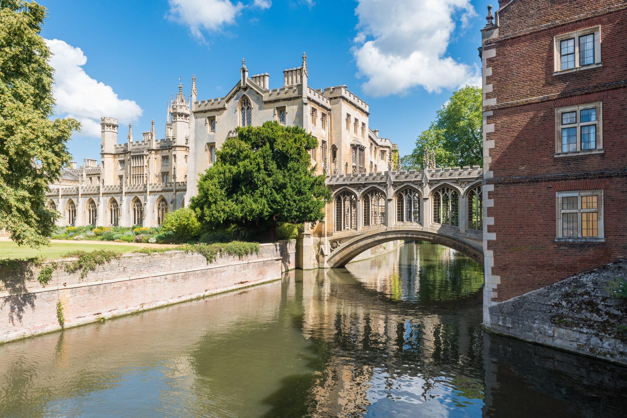 Picturesque view of St John's College with iconic bridge over the River Cam